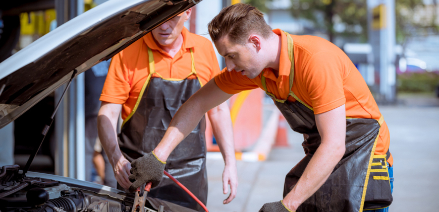 Decoding the ‘Check Engine’ Light and Engine Diagnostics